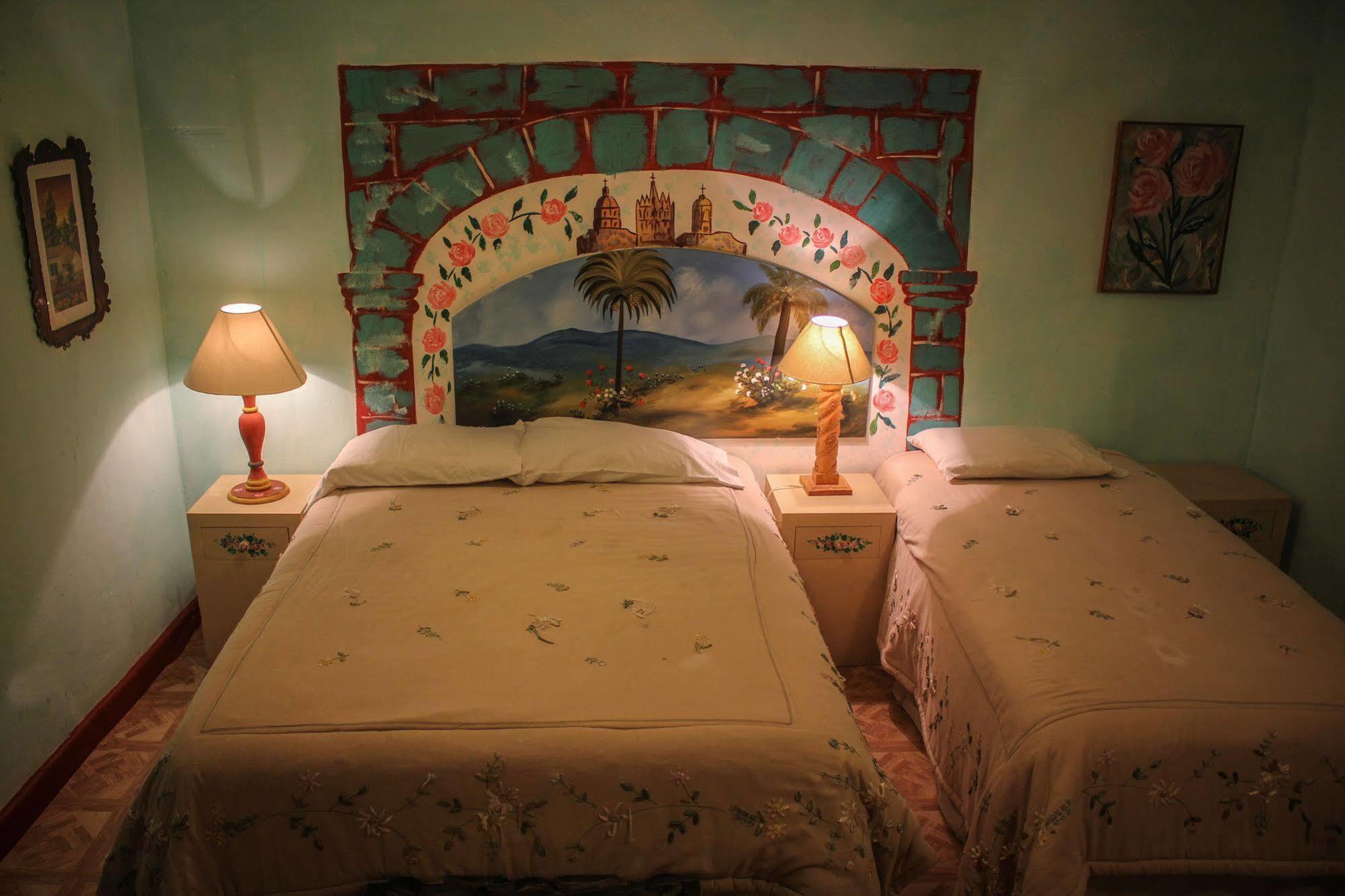 Hotel Casa Del Misionero San Miguel de Allende Zewnętrze zdjęcie